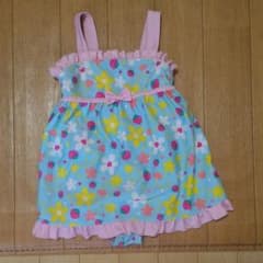 サイズ110　女の子　水着のサムネイル