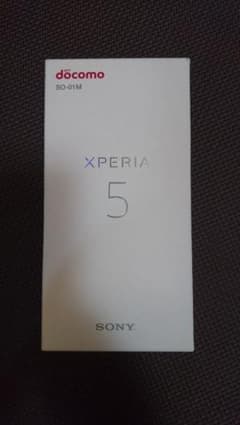 XPERIA5 SO-01M 空き箱のサムネイル