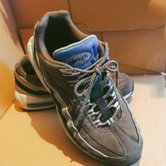 NIKE エアマックス95 カーキのサムネイル