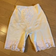 【月星⭐︎様専用】マルコ　ロングガードル　補正下着のサムネイル