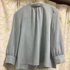 ブラウス トップス　Mのサムネイル