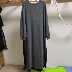 ロングワンピース(後ろプリーツ)のサムネイル
