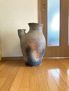 信楽焼の大型花器高さ57センチ - メルカリ
