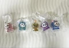 ちいかわ めじるしアクセサリー コンプリート 5種のサムネイル