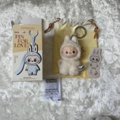 ラブブ　イニシャル　a A ポップマート イニシャルラブブA - メルカリ