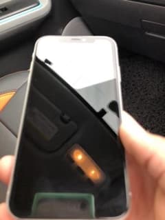 iPhone XR White 256 GB Softbank ジャンク品のサムネイル