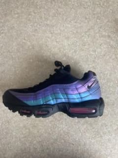 ナイキ　NIKEのサムネイル