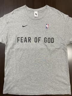 NIKE × FEAR OF GOD ウォームアップＴ フィアオブゴッド ナイキのサムネイル