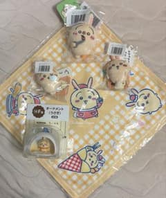 ちいかわ　うさぎグッズまとめ　写真2枚ありのサムネイル