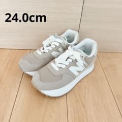 レア✩ニューバランス574厚底24cmベージュ ブラウン - メルカリ