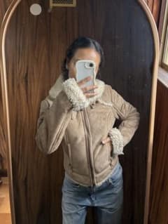 GUESS JEANS ムートンコートのサムネイル
