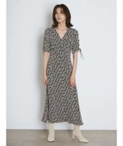 スナイデル バリエーションマーメイドプリントワンピース 美品のサムネイル