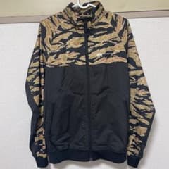 stussy ステューシー ナイロンジャケット カモ柄のサムネイル