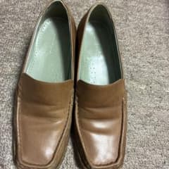 Clarks 茶 牛皮 モカシンのサムネイル