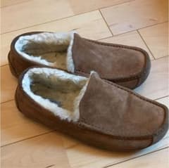 UGG モカシンのサムネイル