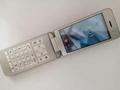 ☆ SoftBank DIGNO ケータイ3 902KC シルバー - メルカリ