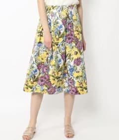 tomorrowland  ballsey 花柄スカート　新品！！のサムネイル