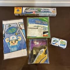 ファミマのプラレールくじ クロスライナーファミリーマート号 他グッズセットのサムネイル