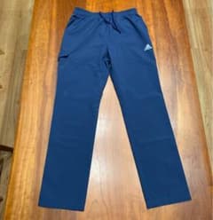 アディダス　パンツ　Mサイズのサムネイル