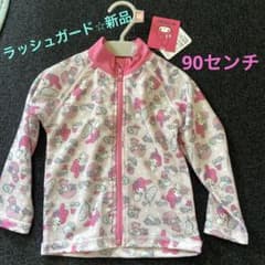 新品マイメロラッシュガード⭐︎90のサムネイル