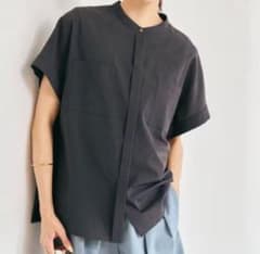 新品・未使用　ブラウス シャツ Breeze Coolのサムネイル