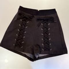 Honey mi Honey レースアップショートパンツ