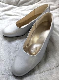 【はるさん専用】【未使用級】東京ソワールPETITSOIR パンプス シルバーのサムネイル