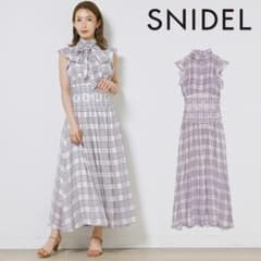 SNIDELスナイデル ウエストピンタックボウタイワンピース 少々訳あり