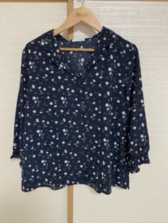 Honeys 花柄ブラウスのサムネイル