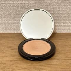 【廃盤品】ETVOS ミネラルハイライトクリームのサムネイル