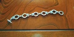 ジャスティンデイビス SBJ160 LOVECUFFブレス　シルバー925のサムネイル