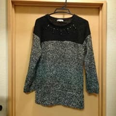 HERE'Sの長めのニットのサムネイル