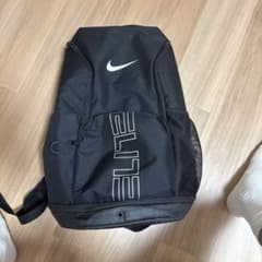 最終値下げNIKE ELITE バスケットボール バックパック ブラックのサムネイル