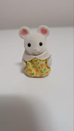 シルバニアファミリー マウス 人形　マシュマロネズミの赤ちゃん　非売品