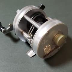 ABU アンバサダー2500Cのサムネイル