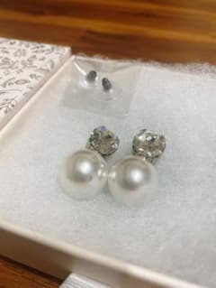 【Elizabeth Bower】Duet Studピアス シルバーのサムネイル