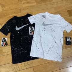 NIKE Ｔシャツ　新品　２枚セットのサムネイル