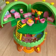こえだちゃんの木のおうちのサムネイル