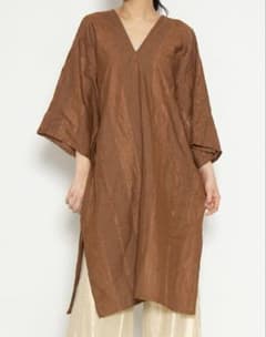 PHEENY 麻ドレス BROWNのサムネイル