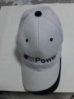 BMWの帽子です。のサムネイル