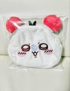 【公式サイト完売品】ちいかわ なりきりmimiポーチ（モモンガ）のサムネイル