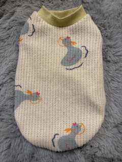 【Sサイズ】おめかしアヒル柄　犬服　ハンドメイド　タンクトップのサムネイル