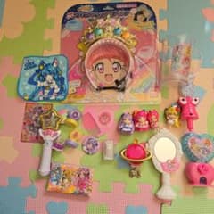 Thumbnail of スタートゥインクルプリキュア　トゥインクルティアラ　他 フィギュアセット