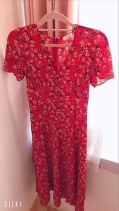 フレイ アイディー♡真っ赤なロングワンピースのサムネイル