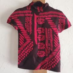 me ISSEY MIYAKE 半袖 プリーツ トップス - メルカリ