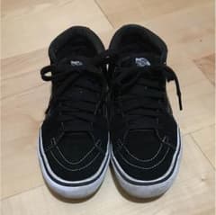 ヒロちゃま様専用 VANS SK8 mid pro 26cm ブラック/ホワイトのサムネイル