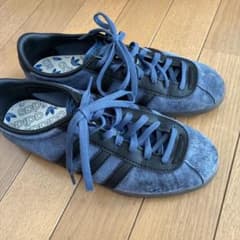 adidas スニーカー ブルーのサムネイル