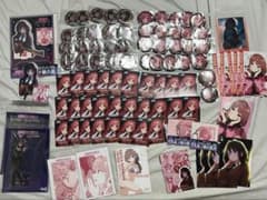井ノ華六花 真夜中ハートチューン マヨチュー 缶バッジ アクスタ