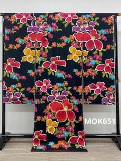 振袖 仮絵羽 金駒 金彩 紋意匠 大輪 正絹 未仕立て品 八掛付き MOK651