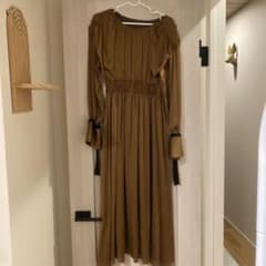 MIELI INVARIANT オケージョン ワンピース 結婚式 お呼ばれドレスのサムネイル